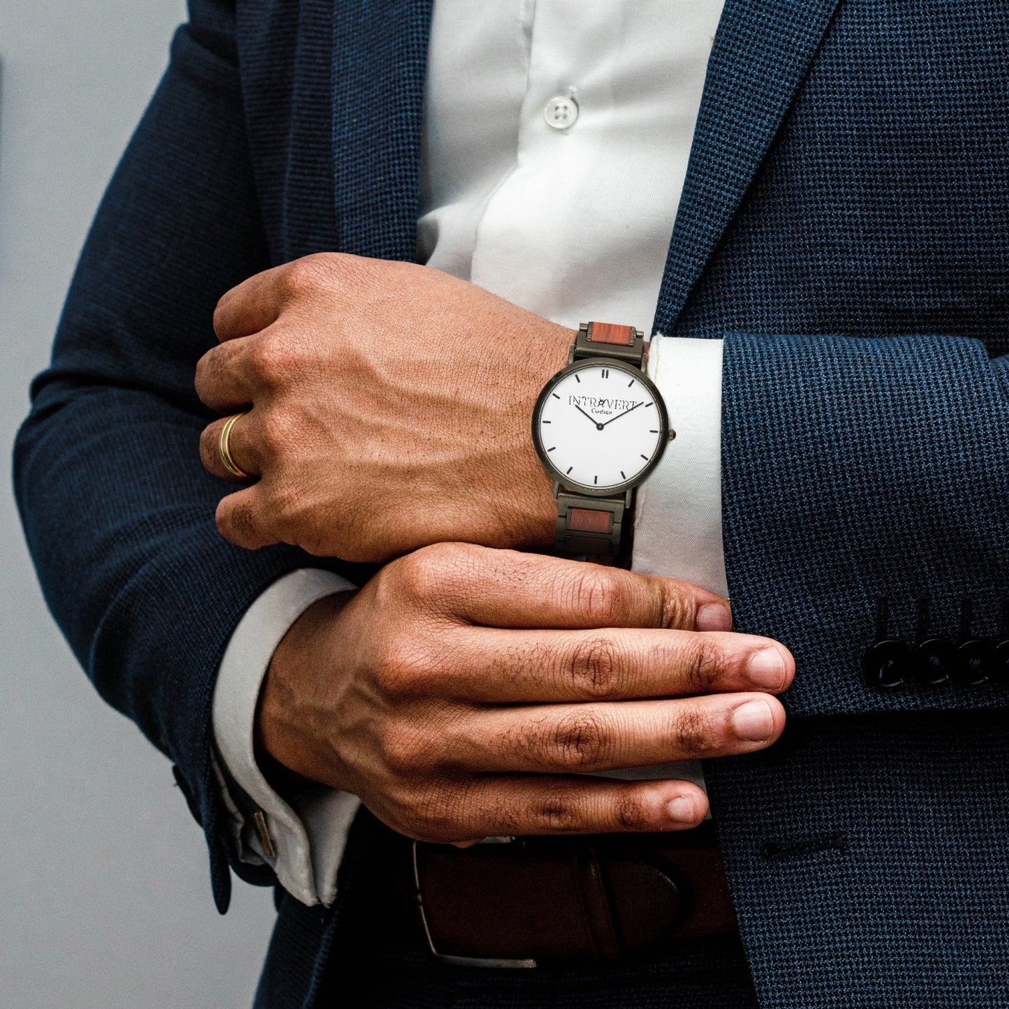 INTROVERT Couture - WATCH I